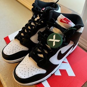 Nike panda dunks